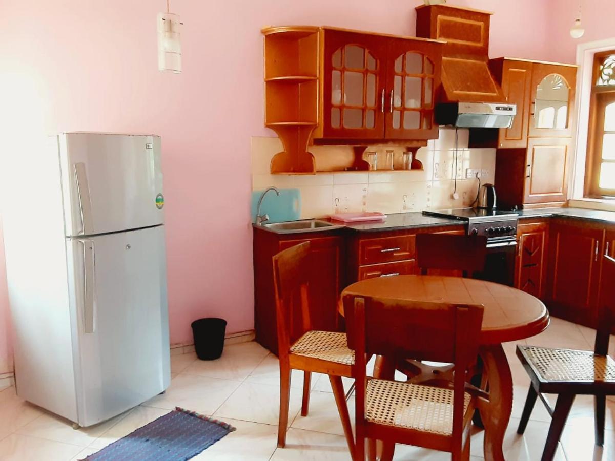 דיקוולה Mount House Hotel Apartment מראה חיצוני תמונה