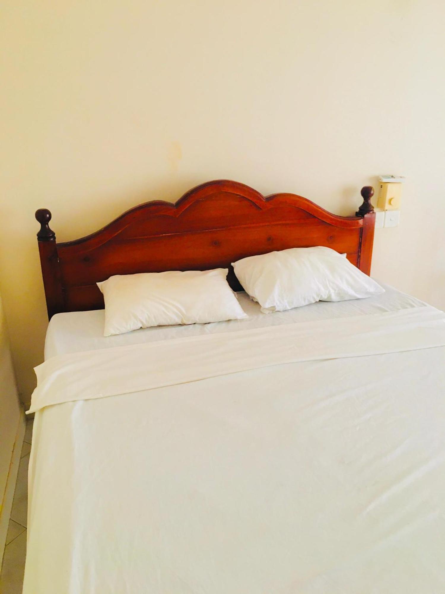 דיקוולה Mount House Hotel Apartment מראה חיצוני תמונה