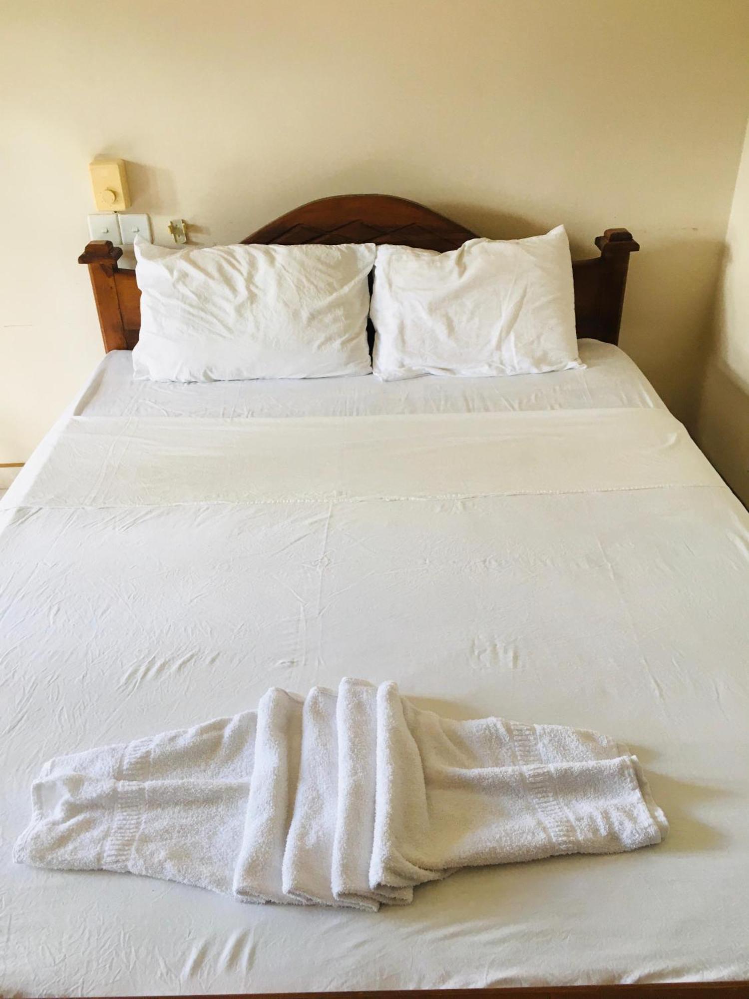 דיקוולה Mount House Hotel Apartment מראה חיצוני תמונה
